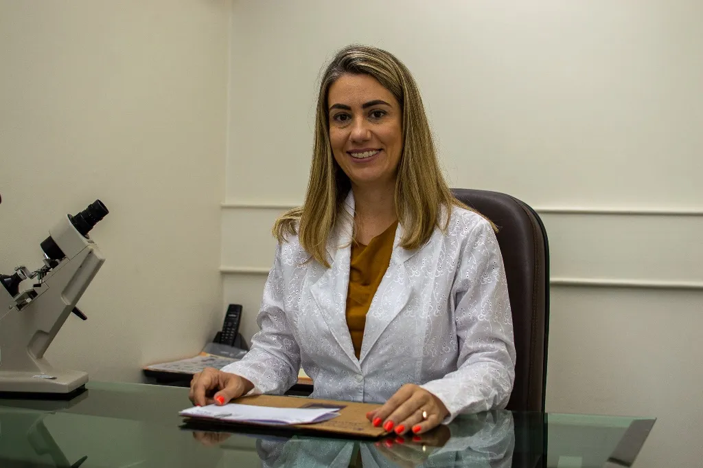 Dra. Elizabeth Beire, oftalmologista da Clínica Vision